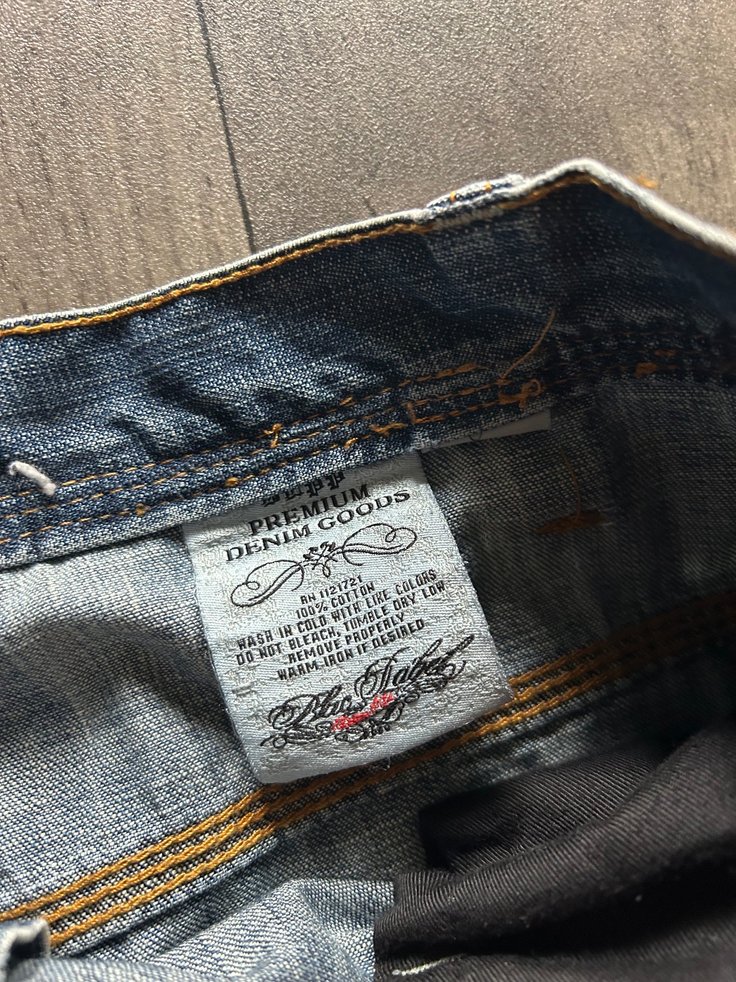 2000’s Authentic Black Label Jeans (34x36)