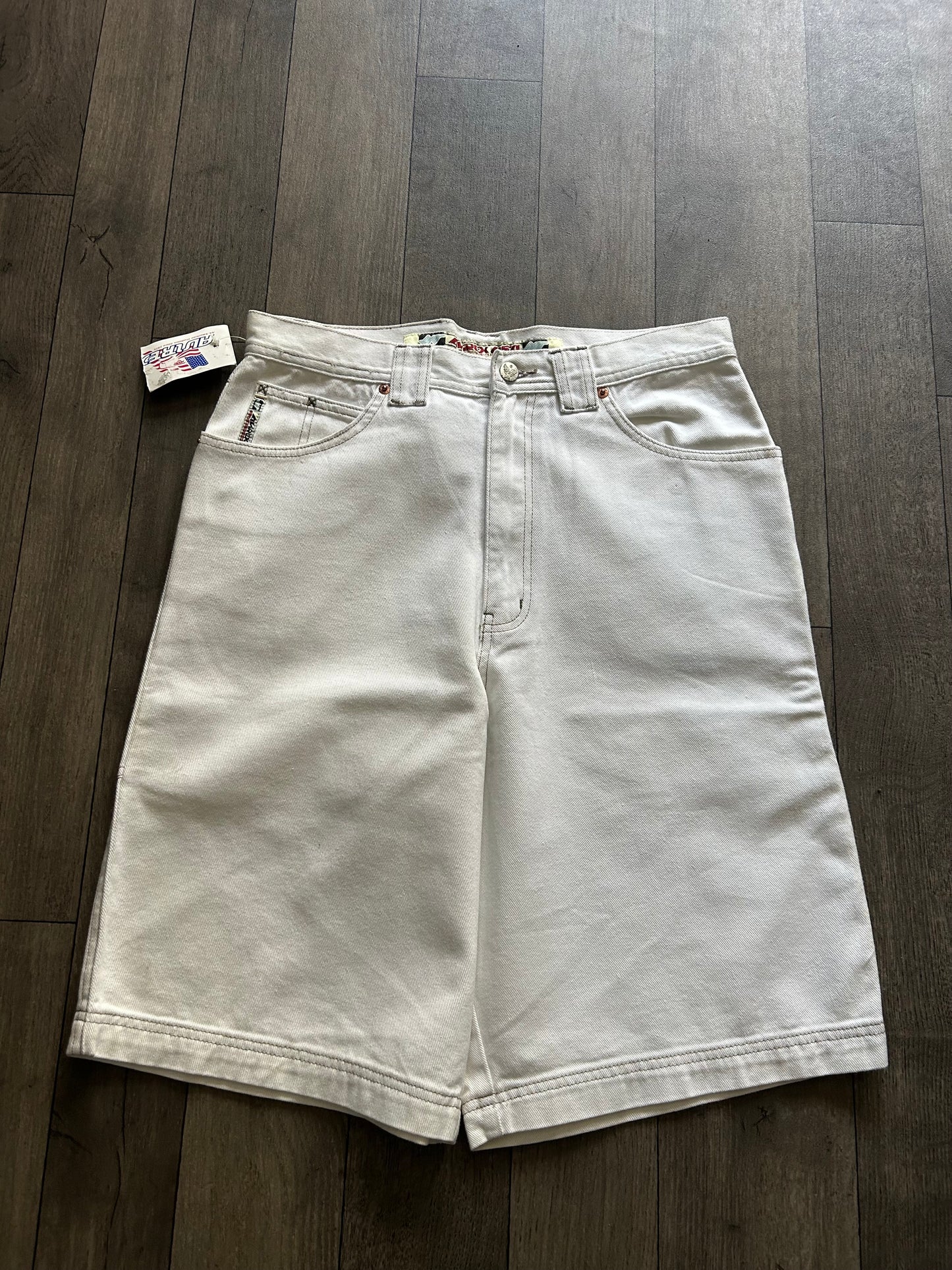 1997 Avirex New York Dragon Embroidery Denim Shorts
