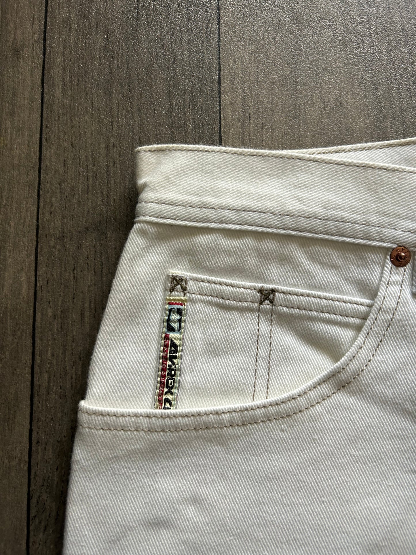 1997 Avirex New York Dragon Embroidery Denim Shorts