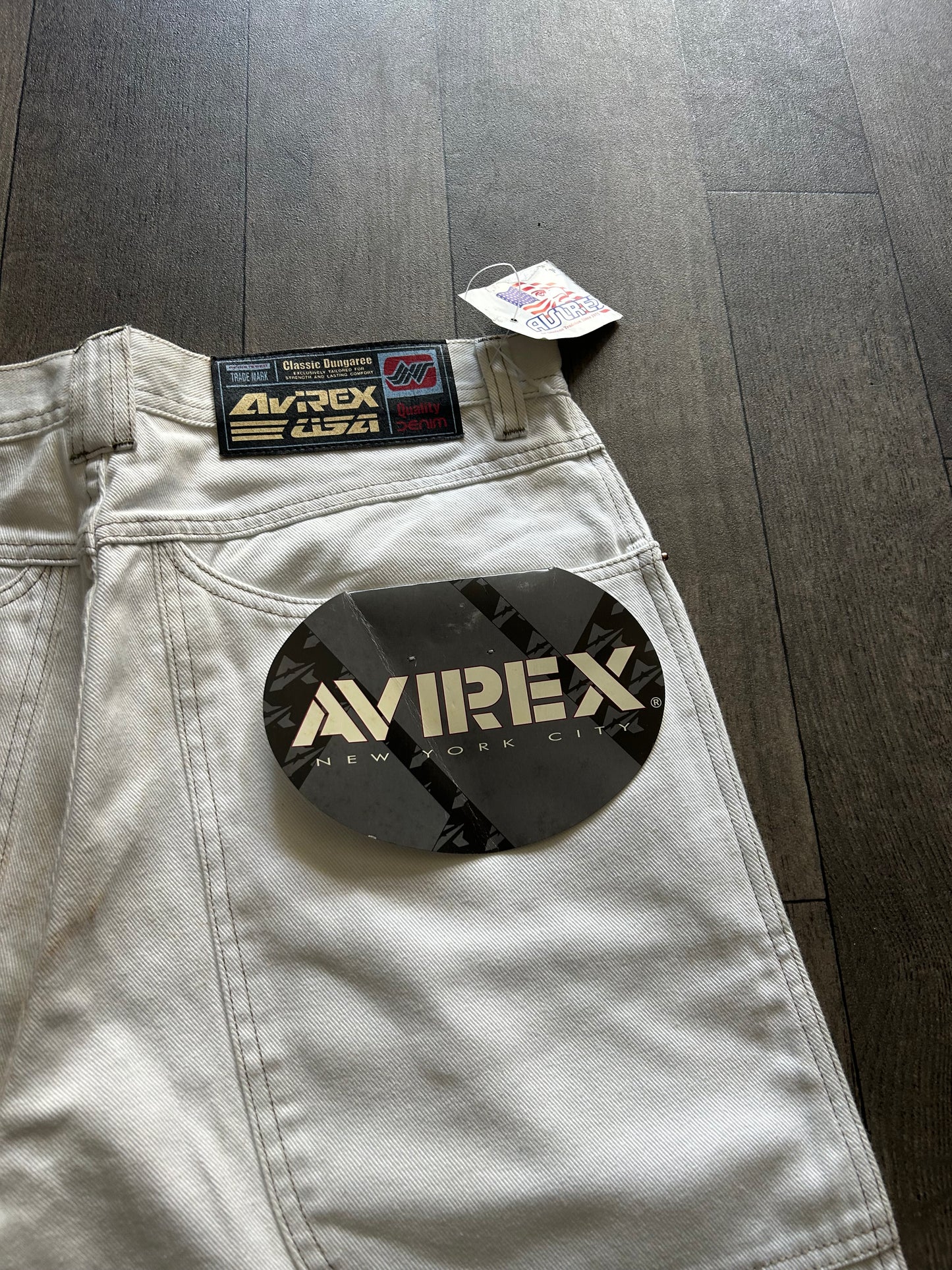 1997 Avirex New York Dragon Embroidery Denim Shorts