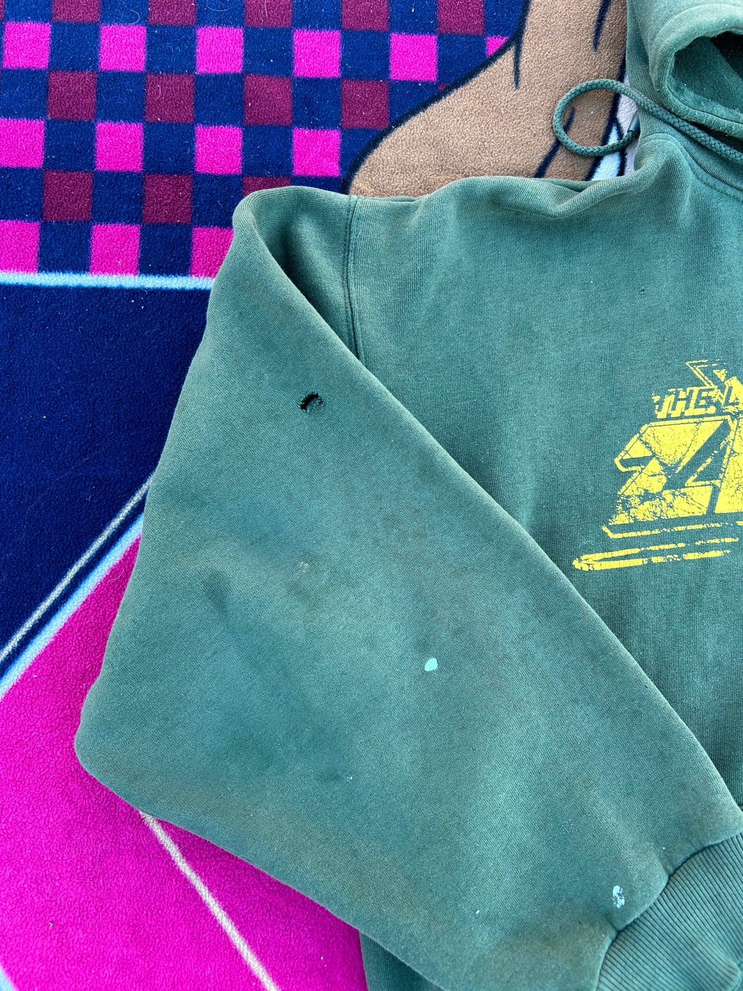 Y2K Legend of Zelda Hoodie Size XL (Neutral Green)