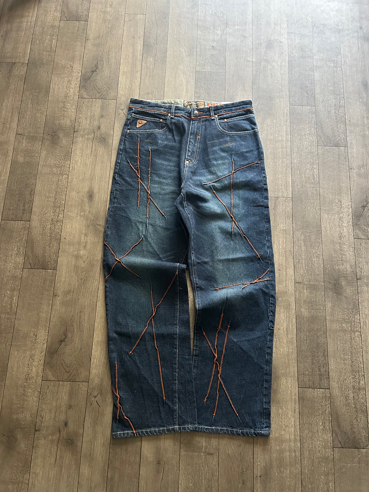 2000’s Akdmks “Barbed Wire” Denim (size 34)