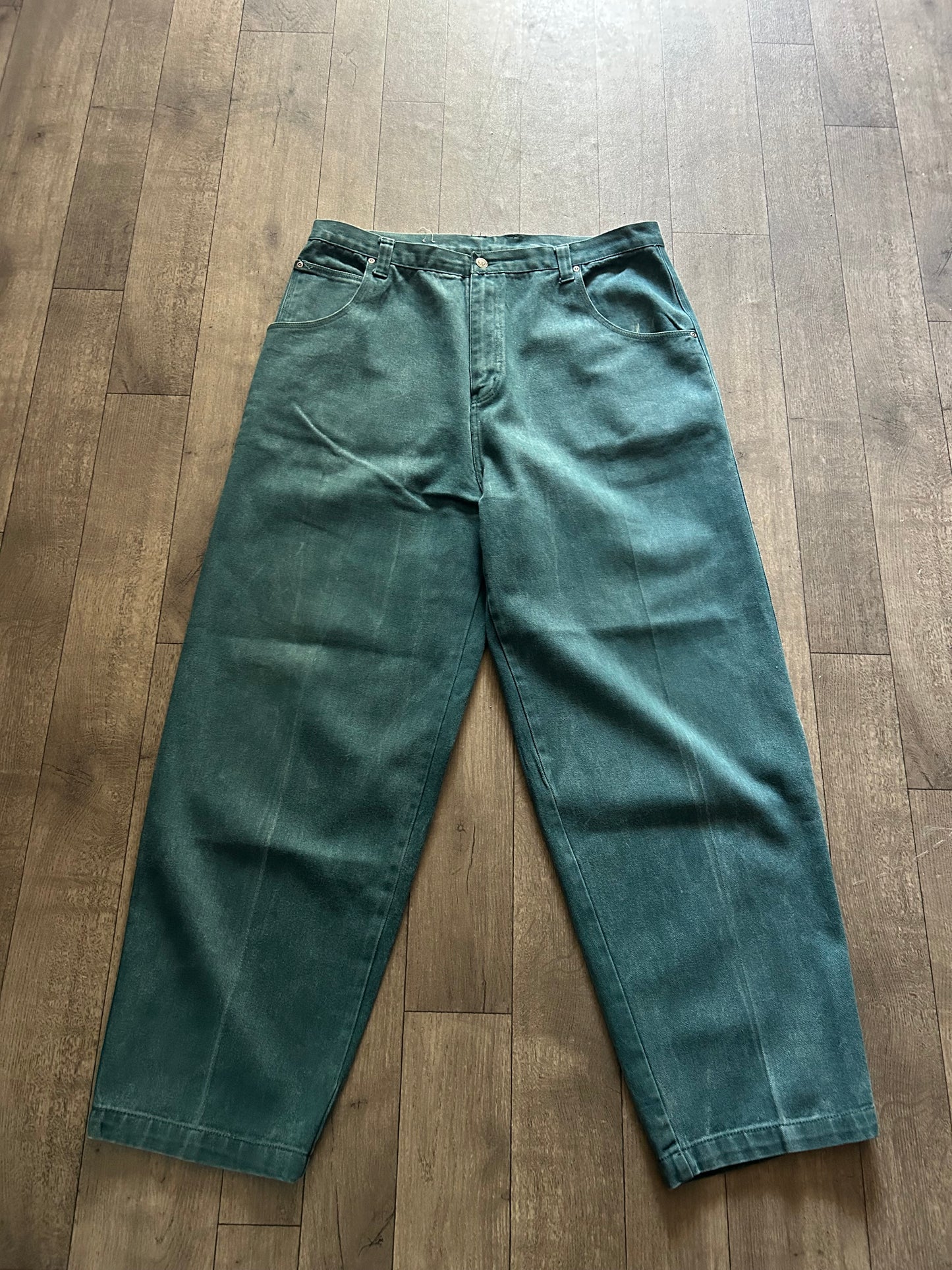 1990’s SOUTH POLE Authentic Carpenter Denim Jeans (size 38)