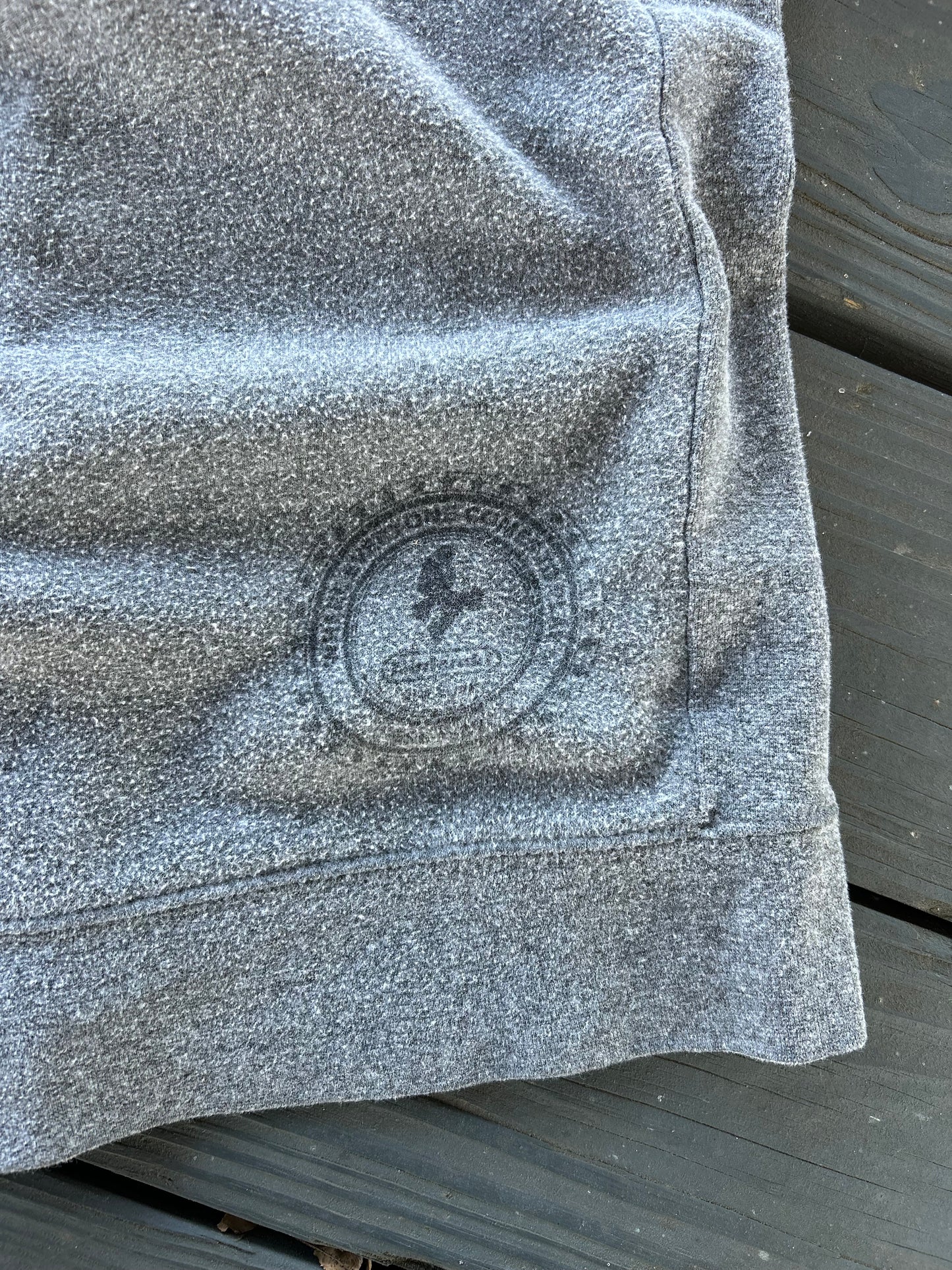 2006 Nintendo New York Mario DS Hoodie (Medium)