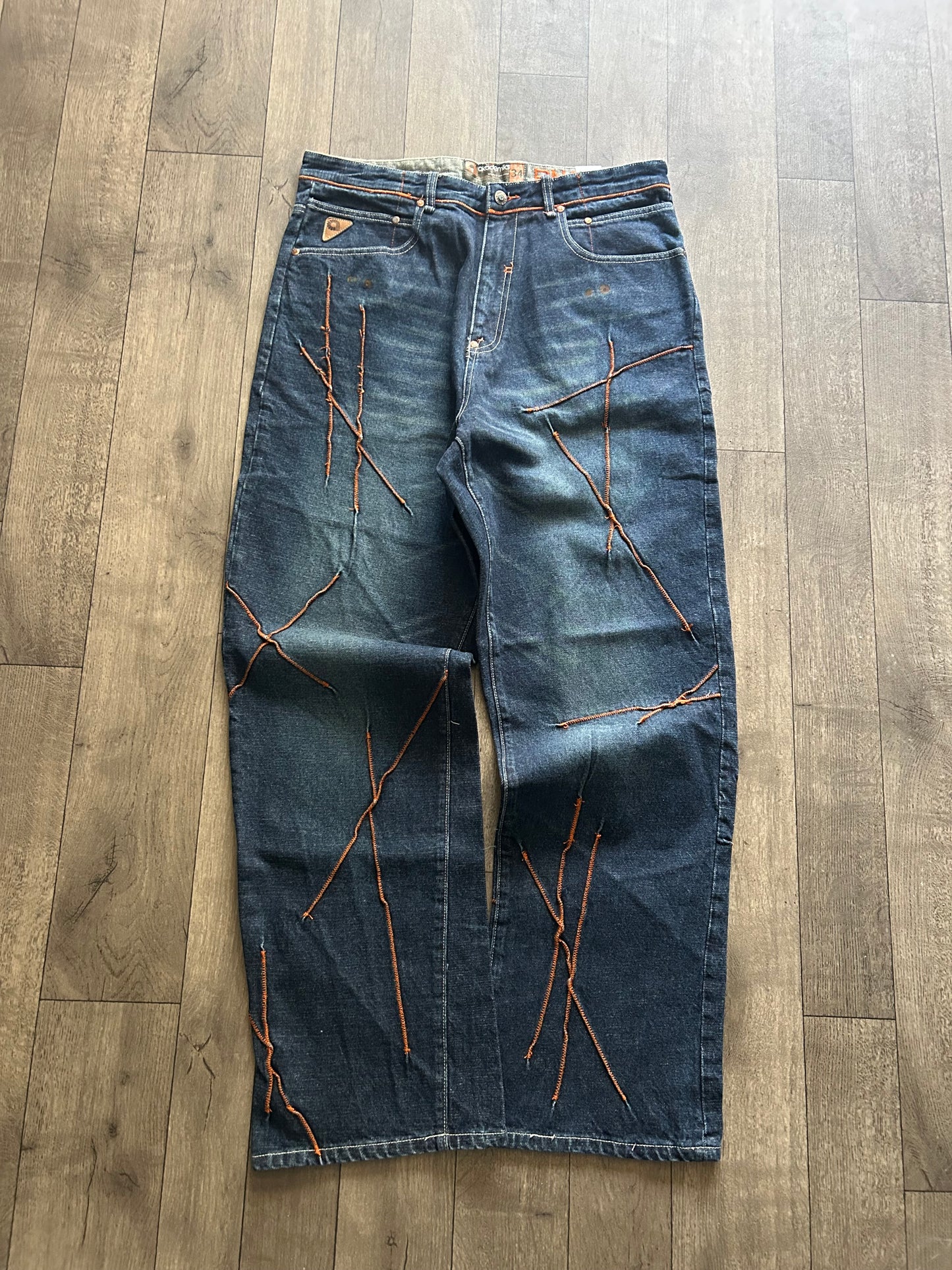 2000’s Akdmks “Barbed Wire” Denim (size 34)
