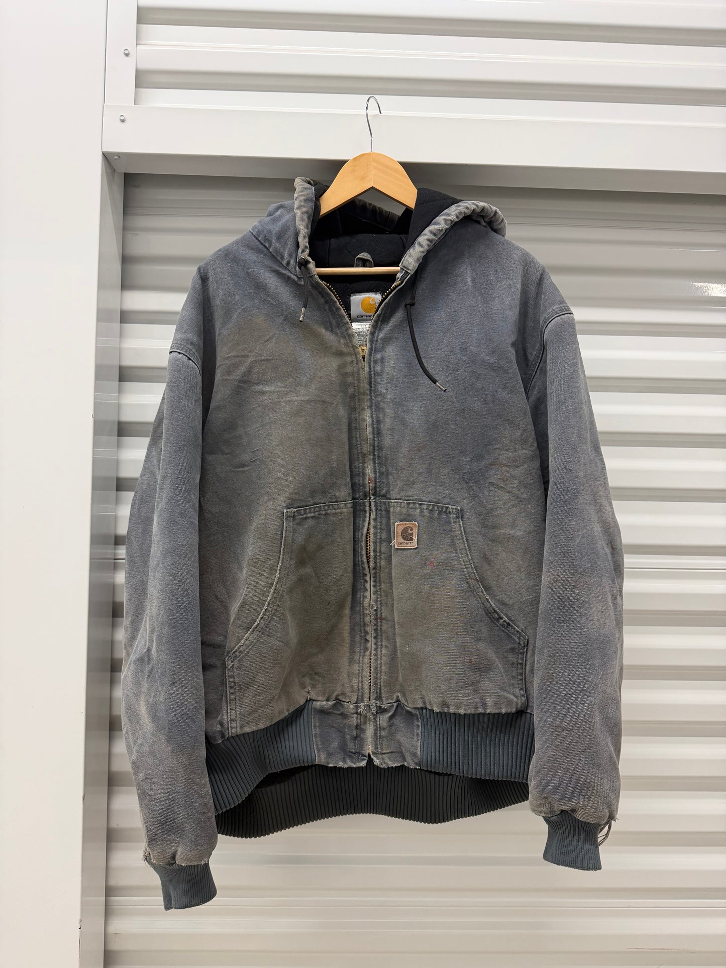 00s Distressed Carhartt Jacket Thrashed Gray (XXL)