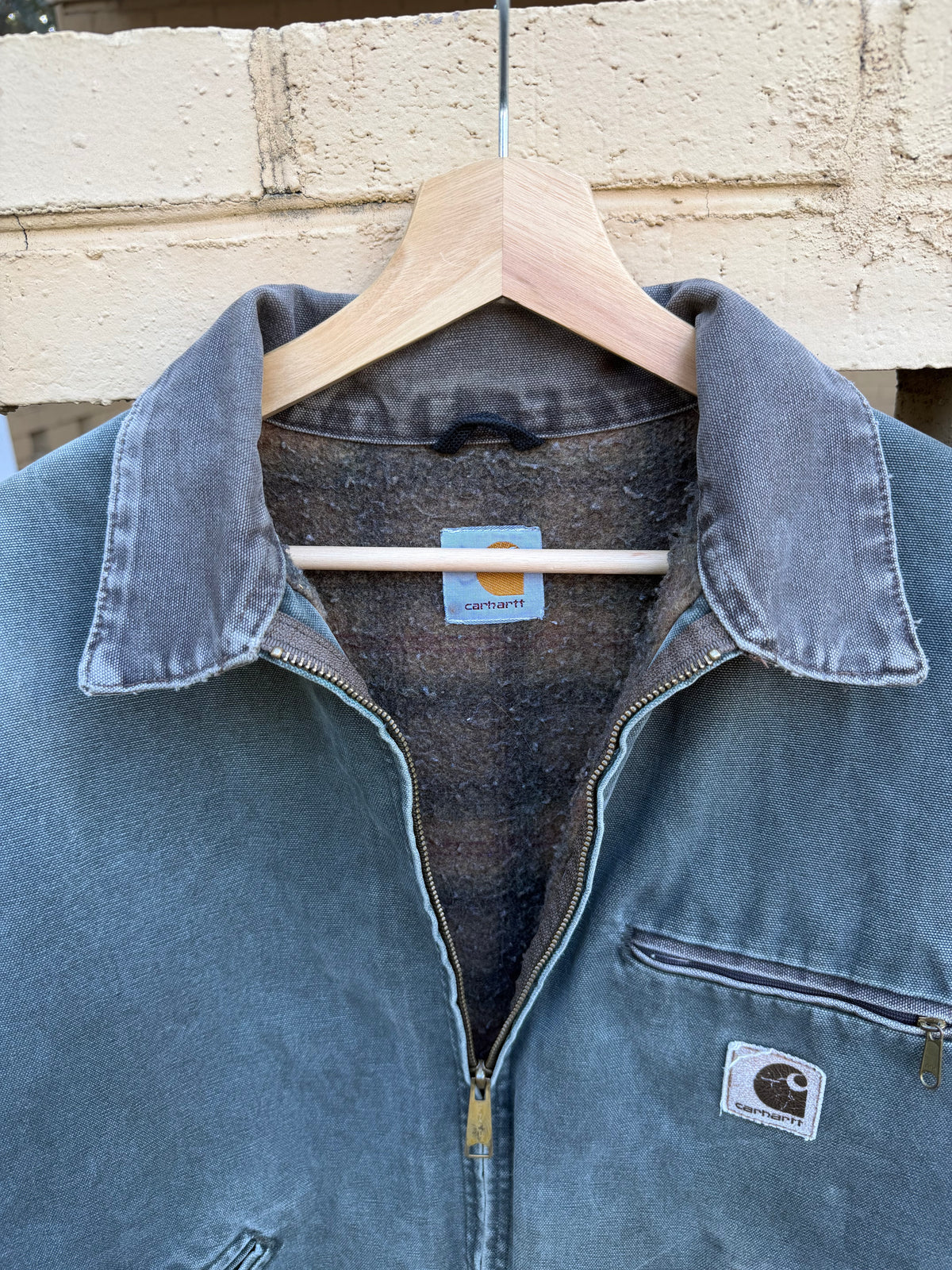 90’s Carhartt Detroit J97 in Moss Green (X-Large)