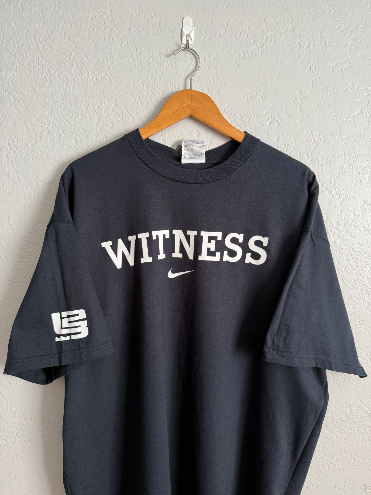 2006 Nike LeBron #23 “Witness” Center Swoosh T-Shirt (X-Large)